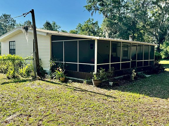 2nd image of 105 GEORGE Avenue