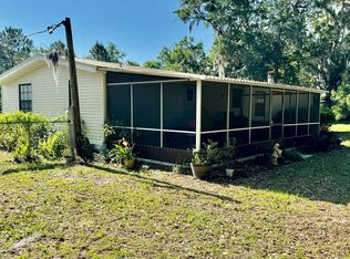 105 GEORGE Avenue, Interlachen, FL 32148