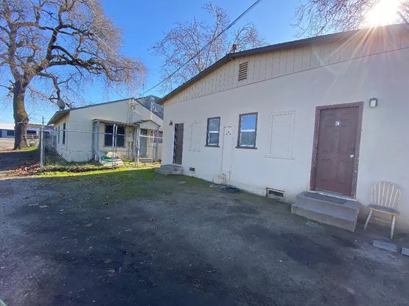 901 S Cherokee Ln #B, Lodi, CA 95240