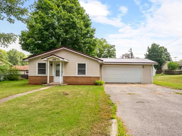 516 N Liberty Dr, Albion, IN 46701