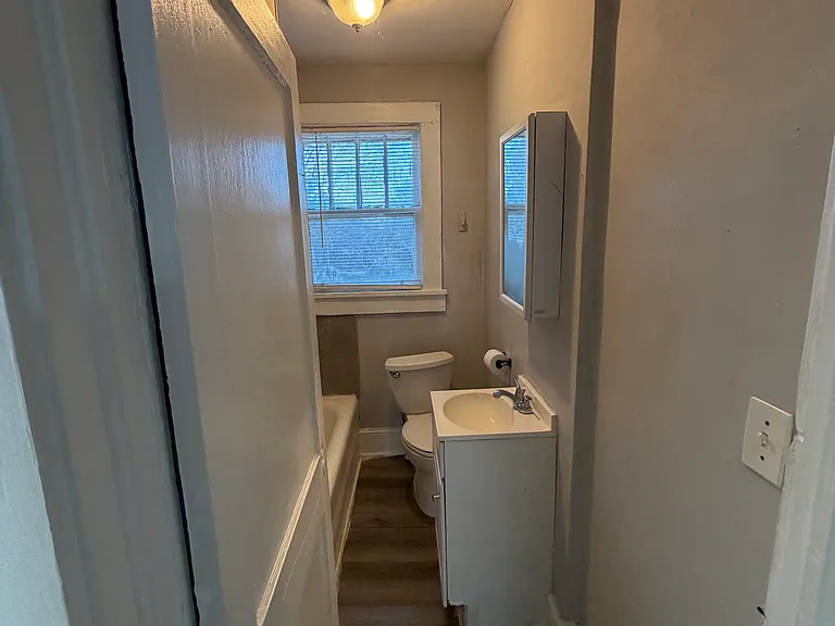 133 Stonewall Ave N — Photo 10