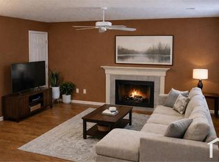 6446 River Park Dr, Riverdale, GA 30274