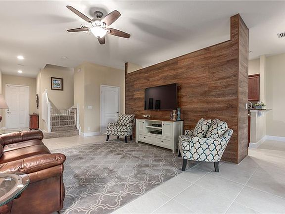 4th image of 6633 SE Woodmill Pond Ln