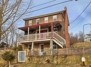 770 S Franklin St, Red Lion, PA 17356