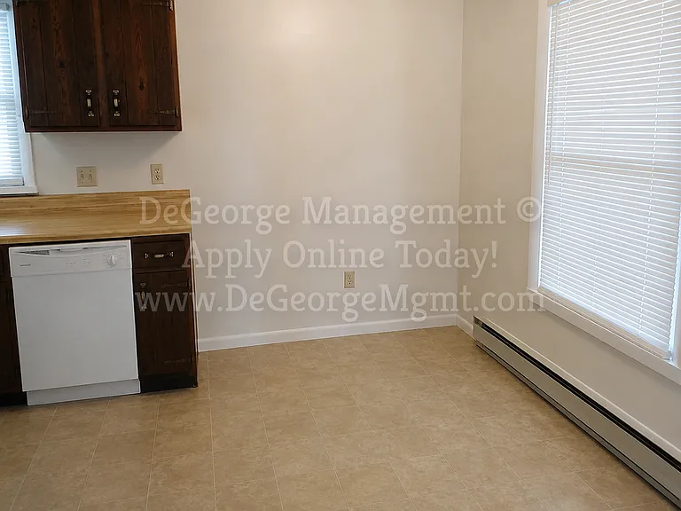411 Madison St #1 — Photo 10