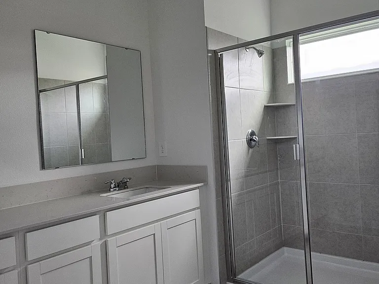 3050 Chantilly Dr — Photo 8