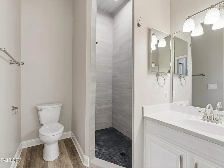 565 Rarity Bay Pkwy #201 — Photo 11