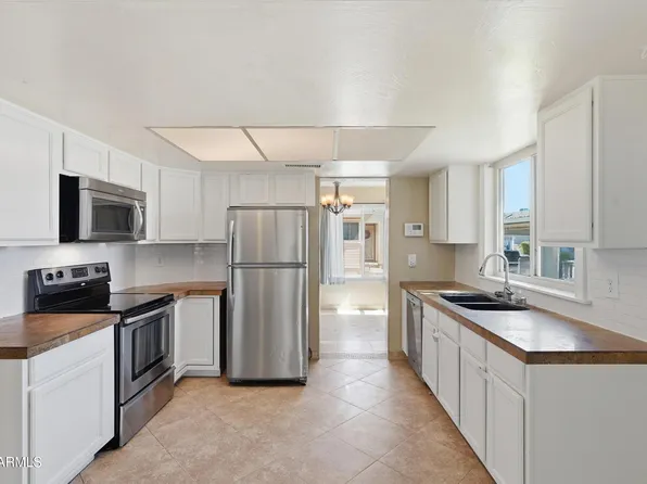 2455 E BROADWAY Road #8, Mesa, AZ 85204