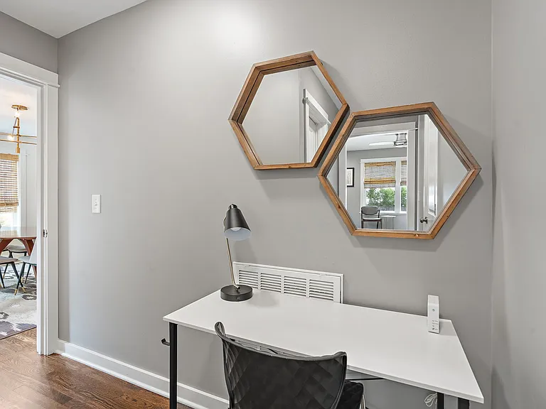 2706 Deerfield Dr — Photo 23