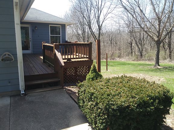 Deck off rear breakfast area