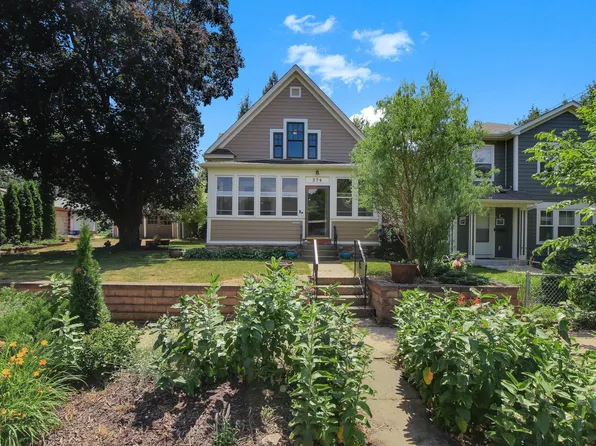 374 Sturgis St, Saint Paul, MN 55102