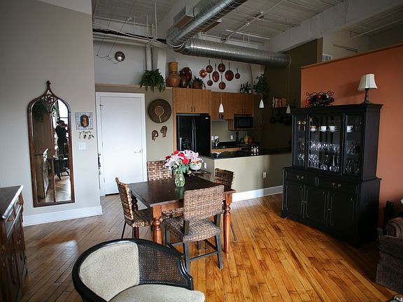 5th image of 200 Lincoln Ave Suite 306