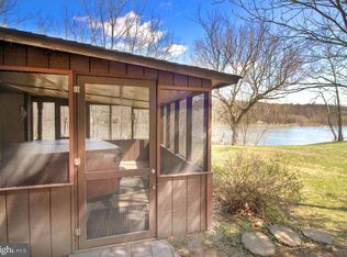 676 River Rd, Rileyville, VA 22650