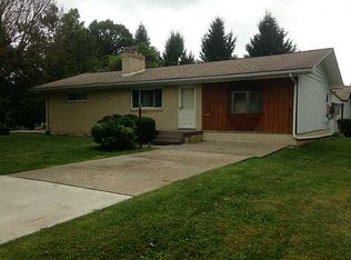 1310 Oak St, Connellsville, PA 15425