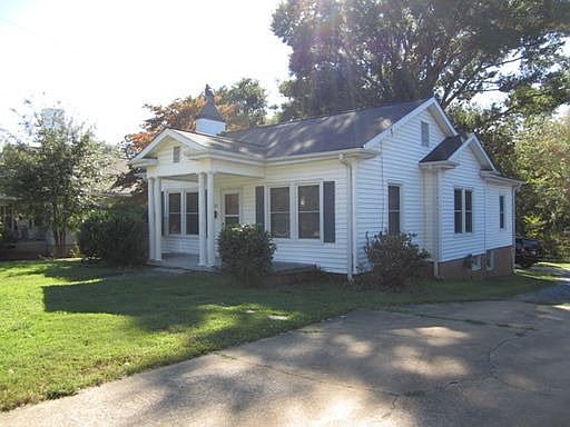 2nd image of 103 N Central Ave