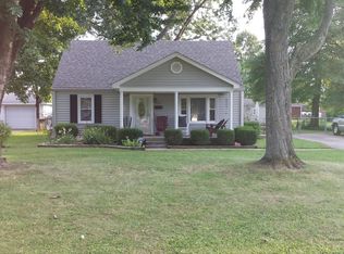 318 Downes Ln, Louisville, KY 40214