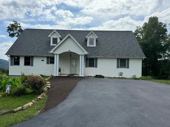 83 Mount Morgan Rd, Williamsburg, KY 40769