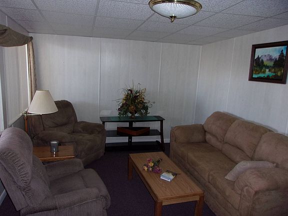 5th image of 4860 E Main St #M19