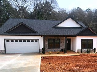 260 Hicks Dr, Inman, SC 29349