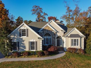 200 Conkinnon Dr, Lenoir City, TN 37772