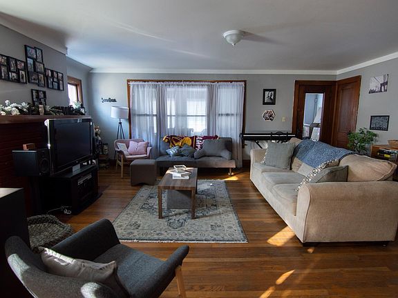 2nd image of 1531 Spring Garden Ave #2