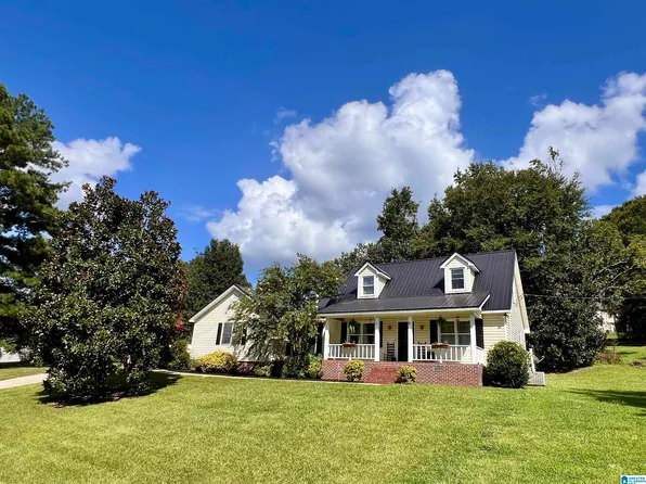 3215 Berkley Hills Dr W, Gadsden, AL 35907