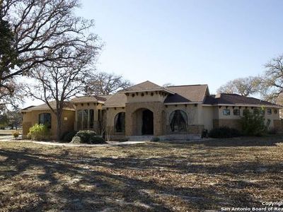 100 Vintage Oaks Dr, La Vernia, TX, 78121