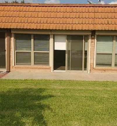 5th image of 1400 Palm Valley Dr W Building J