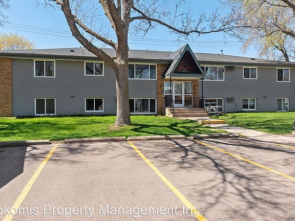 2nd image of 2407 Hampshire Ave S #6254990