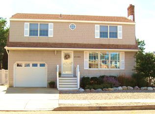 12101 N Old Whaling Ln, Brant Beach, NJ 08008