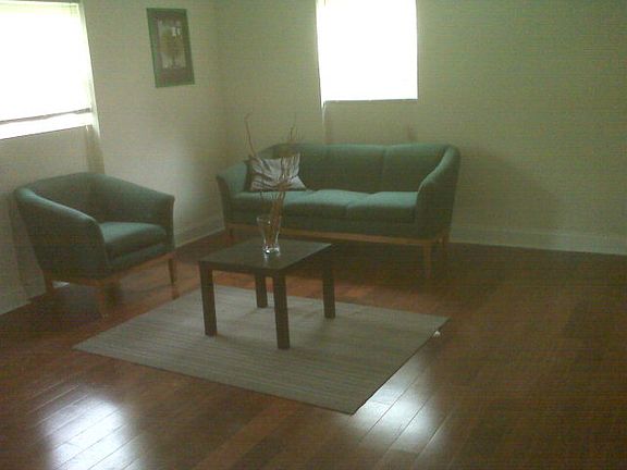 5th image of 319 Clearview Dr