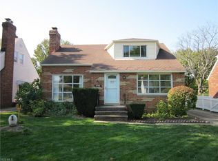 2744 Westmoor Rd, Rocky River, OH 44116