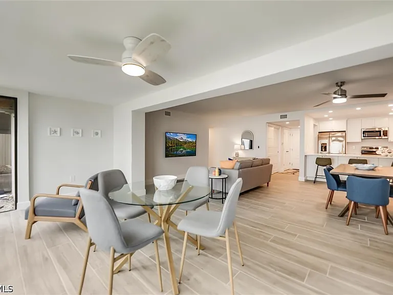 760 Sextant Dr #321 — Photo 23