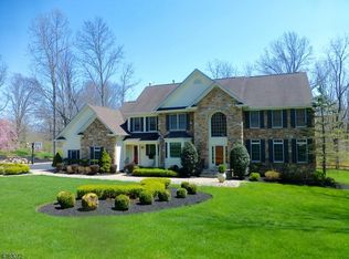 20 Stoneybrook Rd, Long Valley, NJ 07853