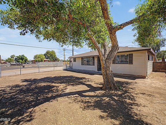 5th image of 4501 W CRITTENDEN Lane