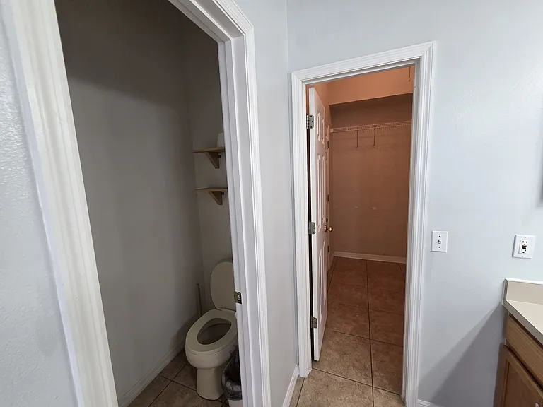 2415 Black Powder Ln — Photo 16