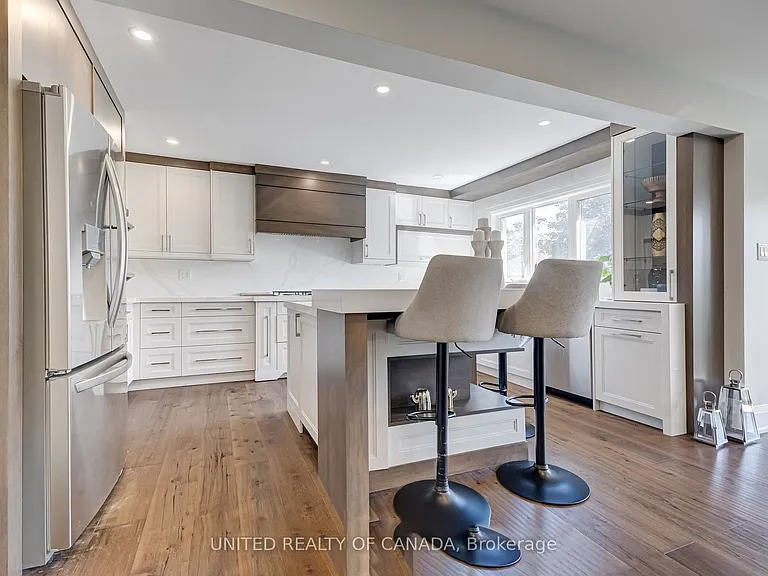 615 Sandford St — Photo 15