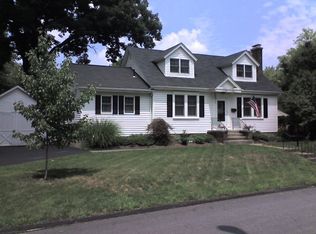 60 Old Schoolhouse Rd, New City, NY 10956