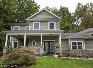7219 Pine Dr, Annandale, VA 22003