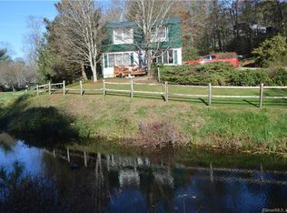 14 Robbins Rd, Hampton, CT 06247