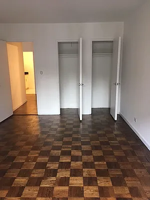 Rented by Solil Management | media 5