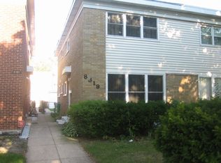 8319 Kimball Ave, Skokie, IL 60076