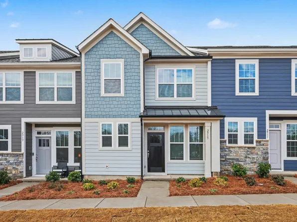 2915 Herringbone Rd, Charlotte, NC 28208