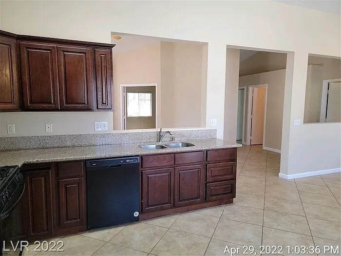 824 Harp Way — Photo 10