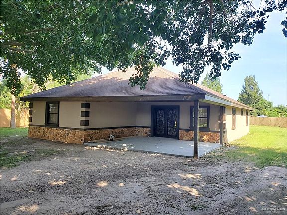 5th image of 513 Grove Cir