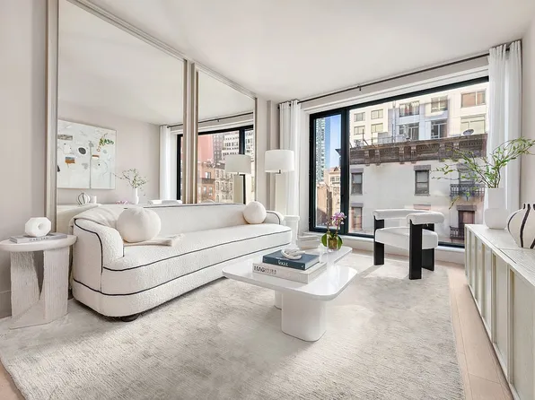 499 9th Ave #5CN, New York, NY 10018