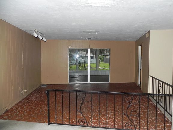 4th image of 3872 Nottingham Cir