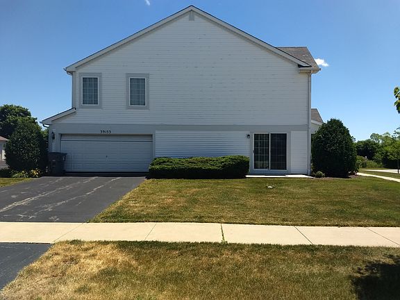 3rd image of 39153 N Aberdeen Ln