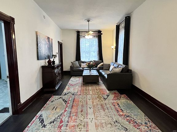 5th image of 5216 Vine Ave