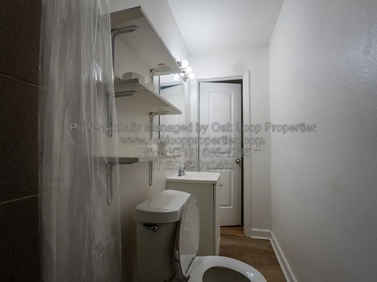 220 Armstrong St — Photo 20